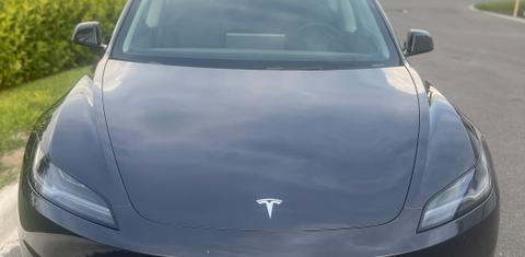 Tesla Model 3 2025