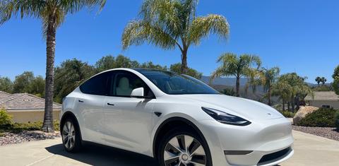 Tesla Model Y 2023