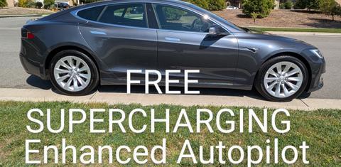 Tesla Model S 2017