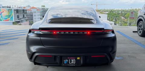 Porsche Taycan 2021