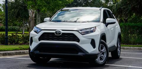 Toyota RAV4 Hybrid 2025