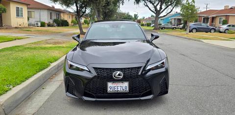 Lexus IS 2025