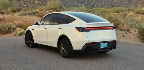 Tesla Model Y 2026