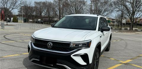Volkswagen Taos 2024