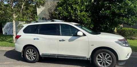 Nissan PATHFINDER 2015