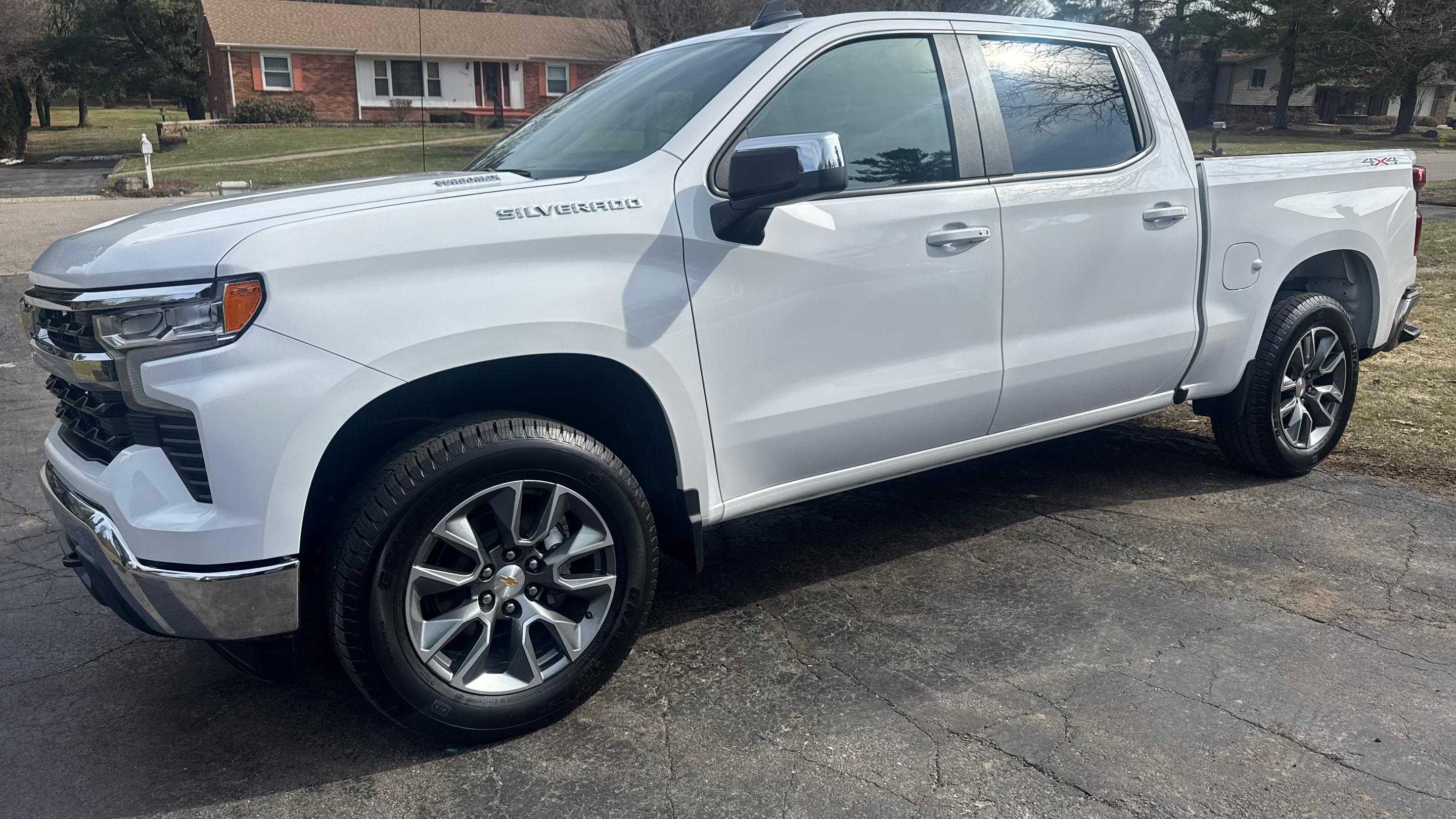 Chevrolet Silverado 1500 2026 in Ypsilanti, MI