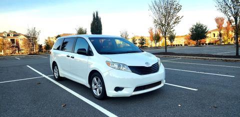 Toyota Sienna 2015