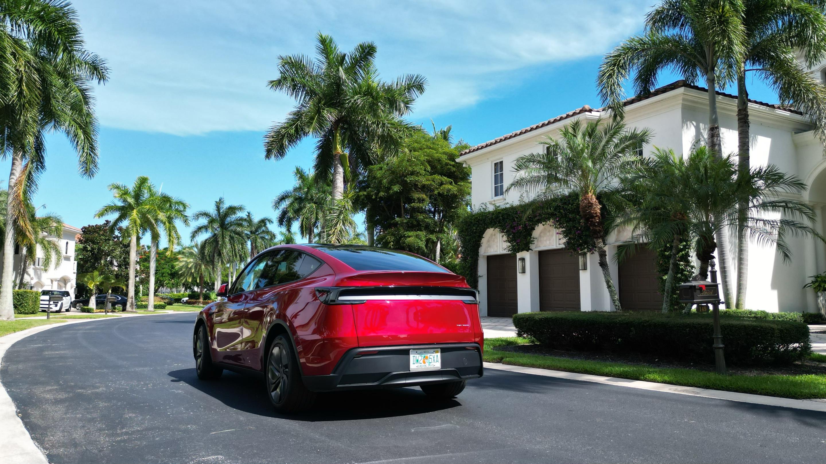Tesla Model Y 2026 in Palm Beach Gardens, FL