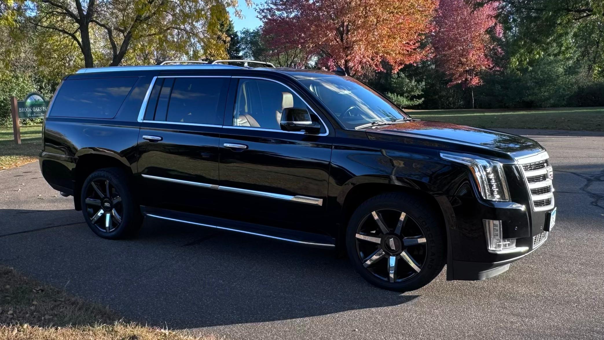 Cadillac Escalade ESV 2016 in Brooklyn Park, MN