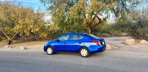 Nissan Versa 2012