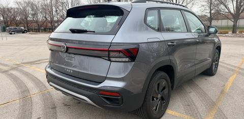 Volkswagen Taos 2025