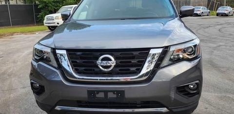 Nissan Pathfinder 2018