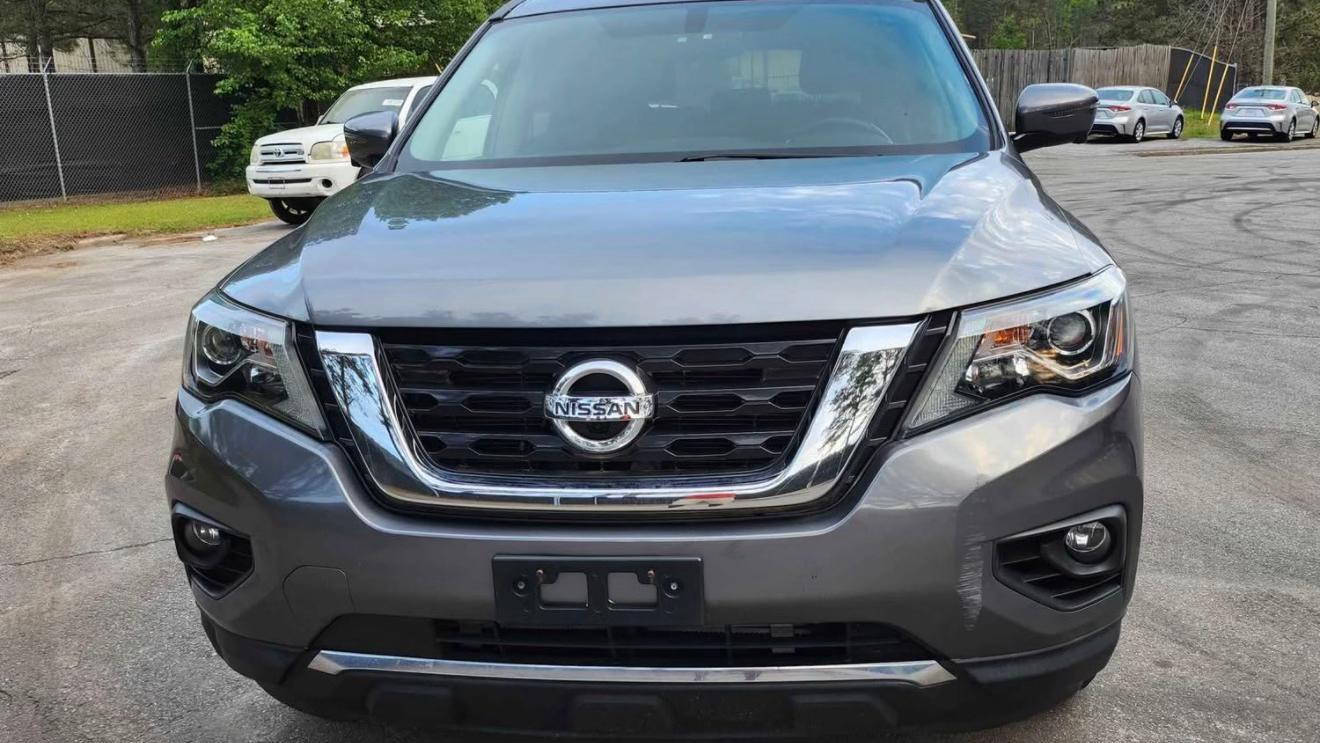 Nissan Pathfinder 2018 in 