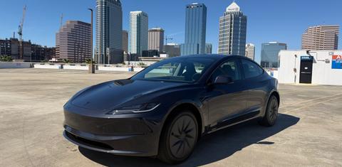 Tesla Model 3 2025