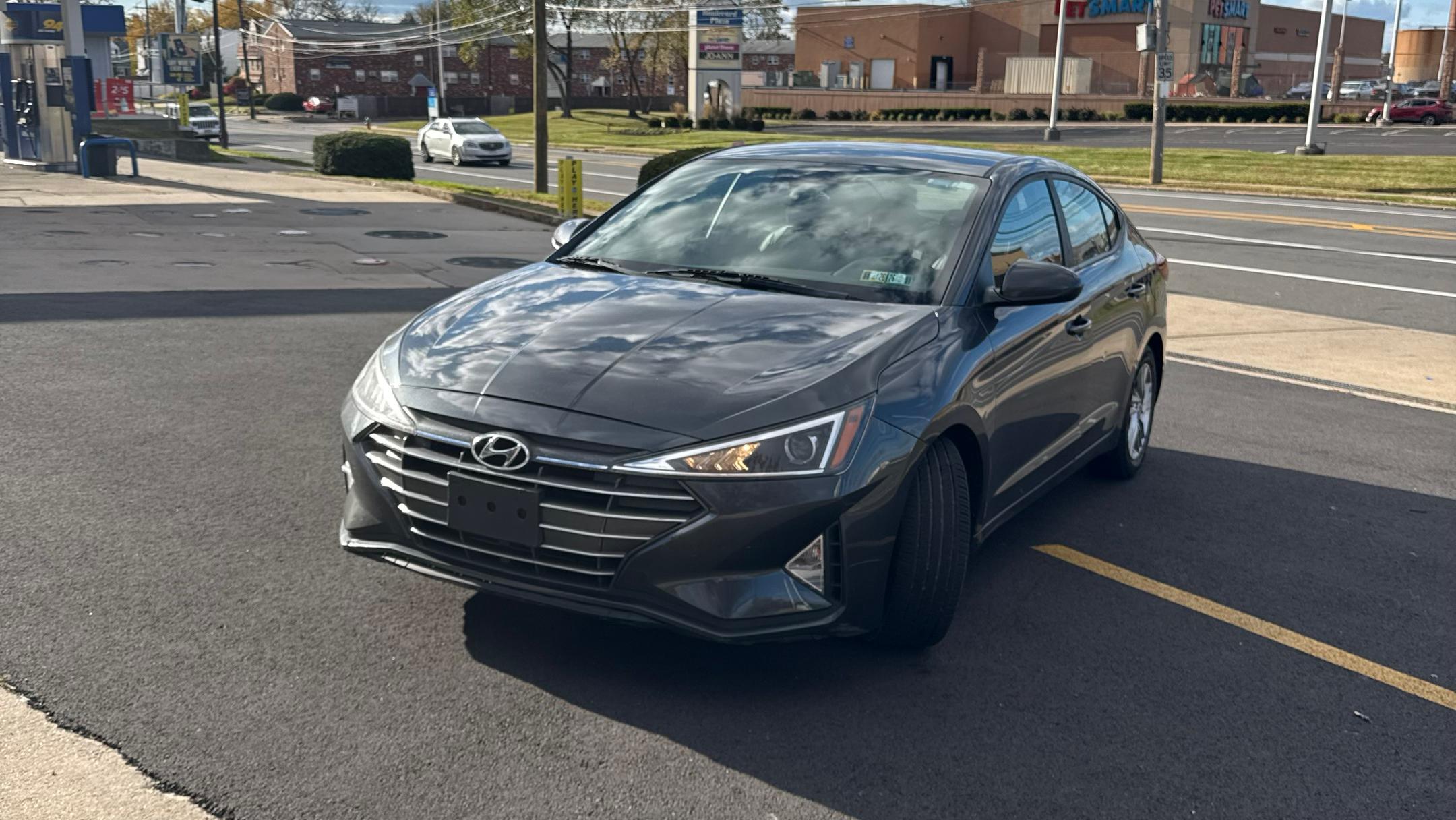 Hyundai Elantra 2020 in 