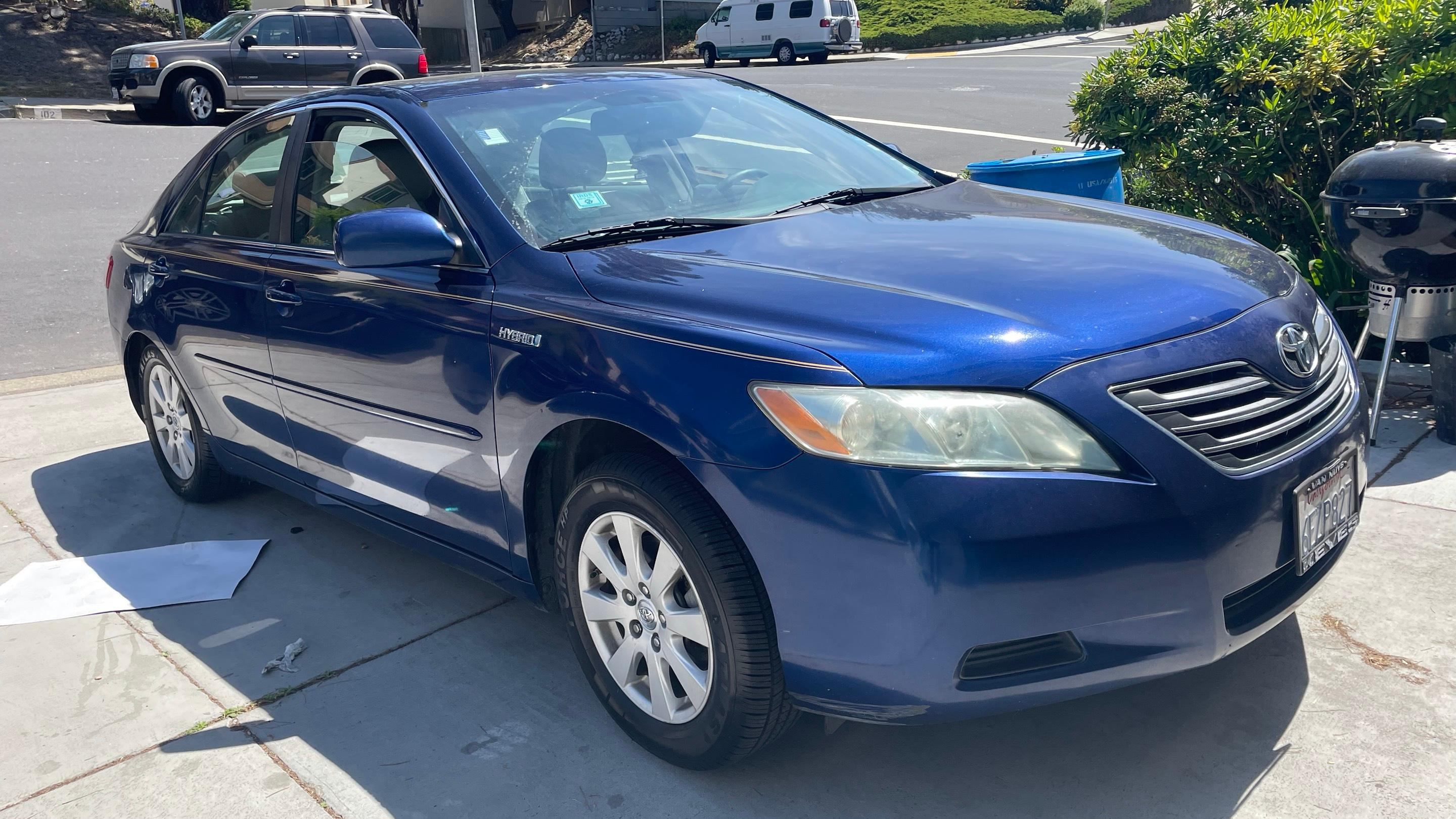 Toyota Camry Hybrid 2009 rental in Daly City, CA by Tung sang T. Turo
