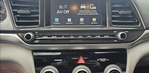 Hyundai Elantra 2019