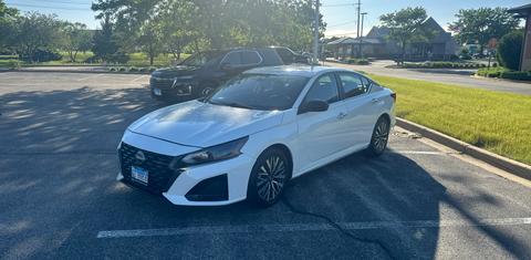 Nissan Altima 2025