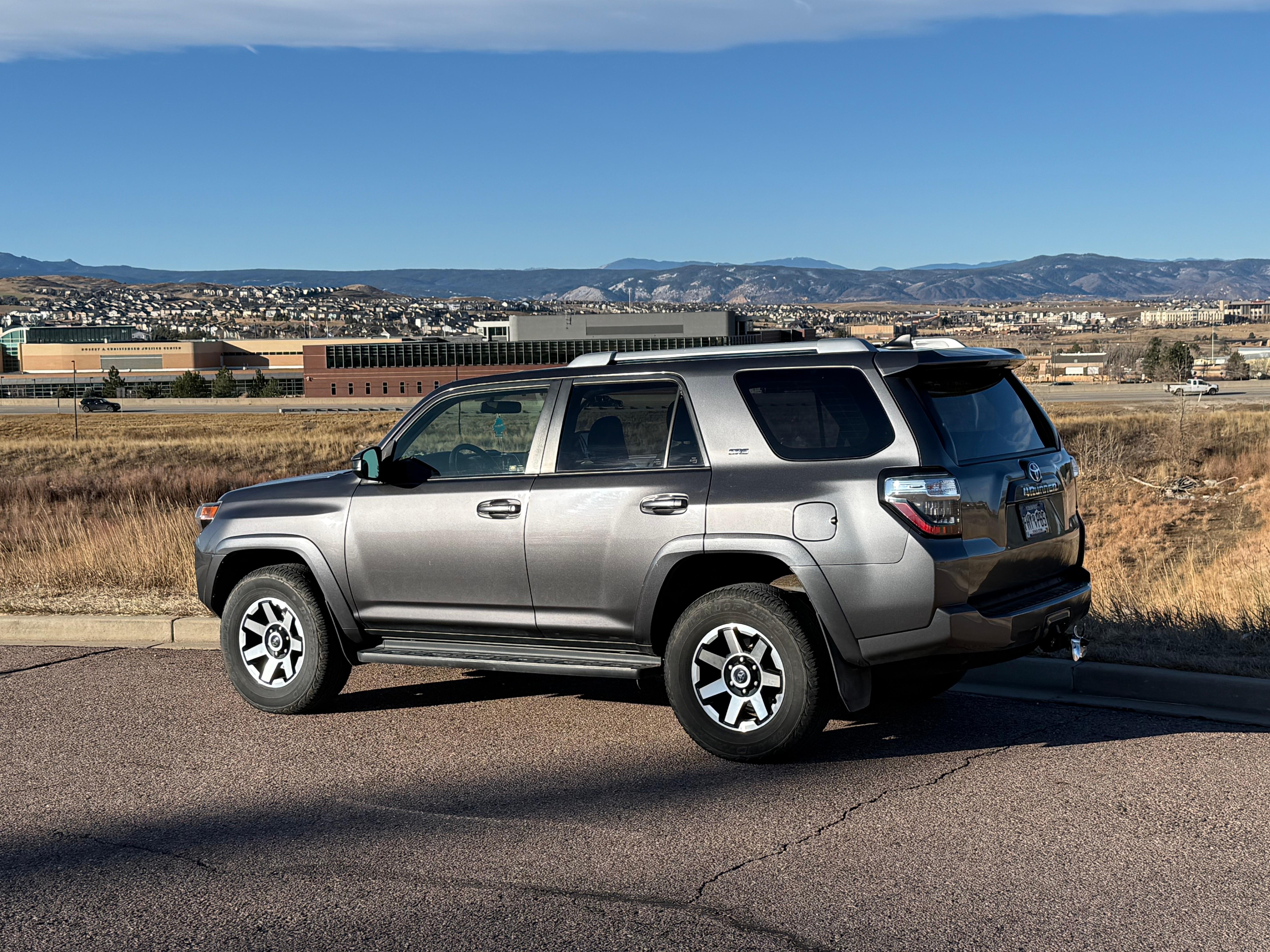 Toyota 4Runner 2016 in Castle Rock, CO