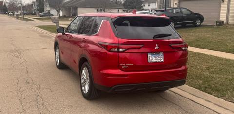 Mitsubishi Outlander 2024