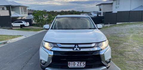 Mitsubishi OUTLANDER 2018