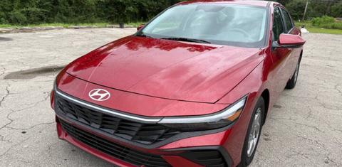 Hyundai Elantra 2025