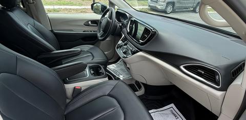 Chrysler Pacifica 2024