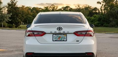 Toyota Camry Hybrid 2025