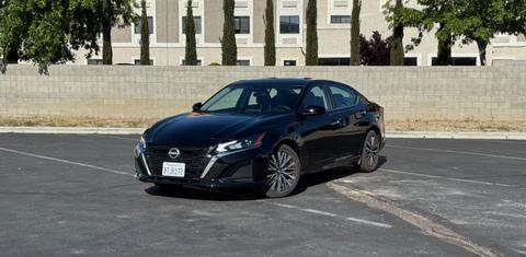 Nissan Altima 2023
