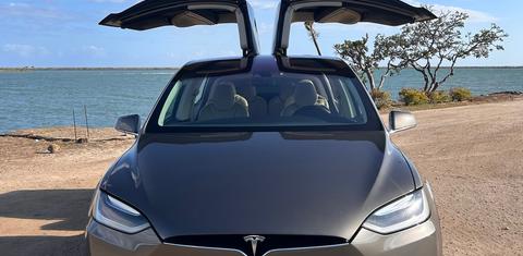 Tesla Model X 2016