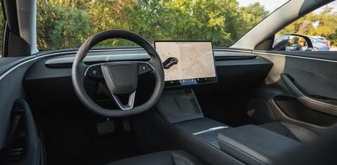 Tesla Model 3 2024