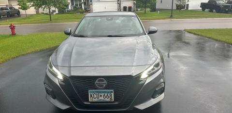 Nissan Altima 2020