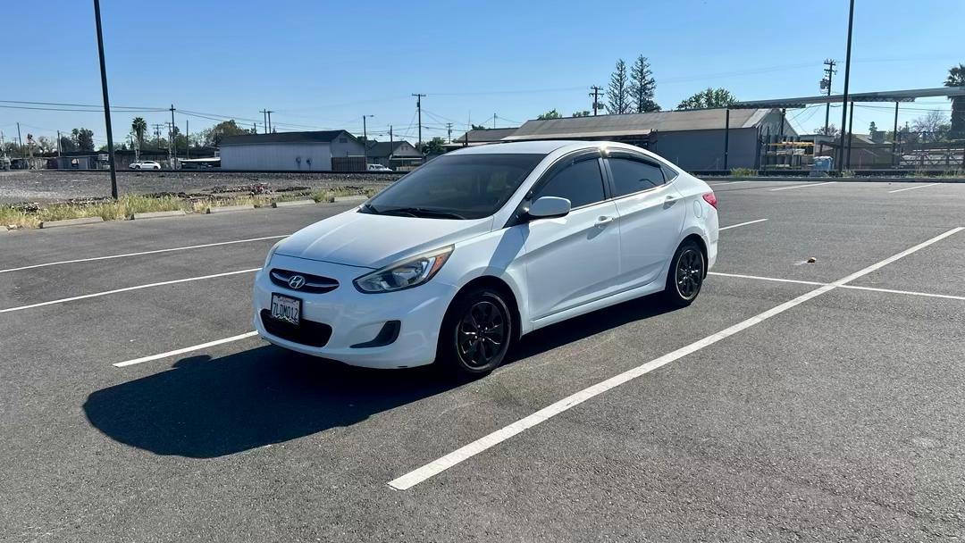 Hyundai Accent 2015 in 