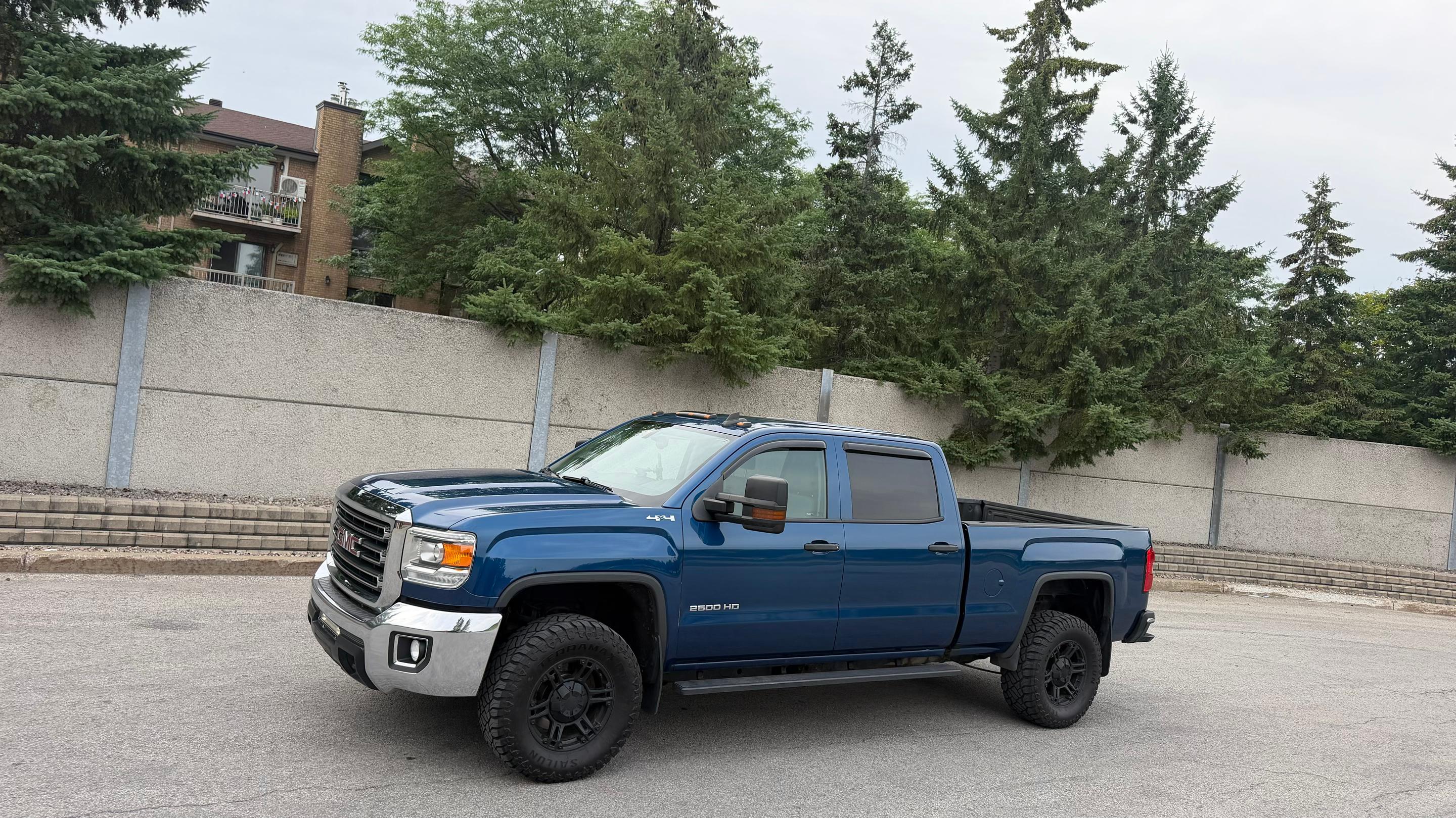 GMC Sierra 2500HD 2019 à Montréal, QC