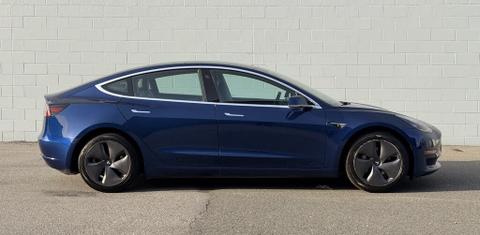 Tesla Model 3 2019