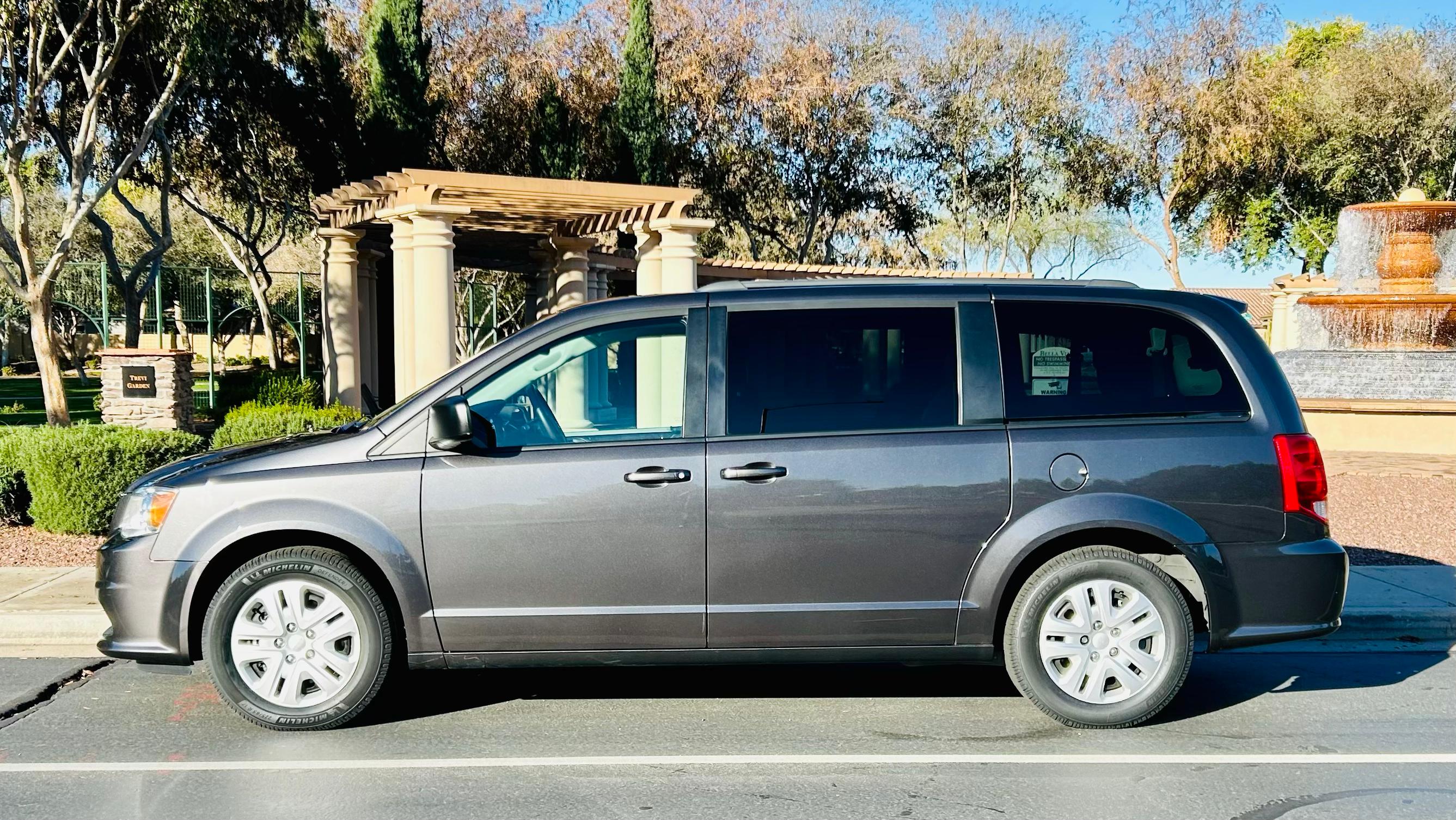 Dodge Grand Caravan 2018 in Mesa, AZ