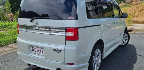 MITSUBISHI Delica 2013
