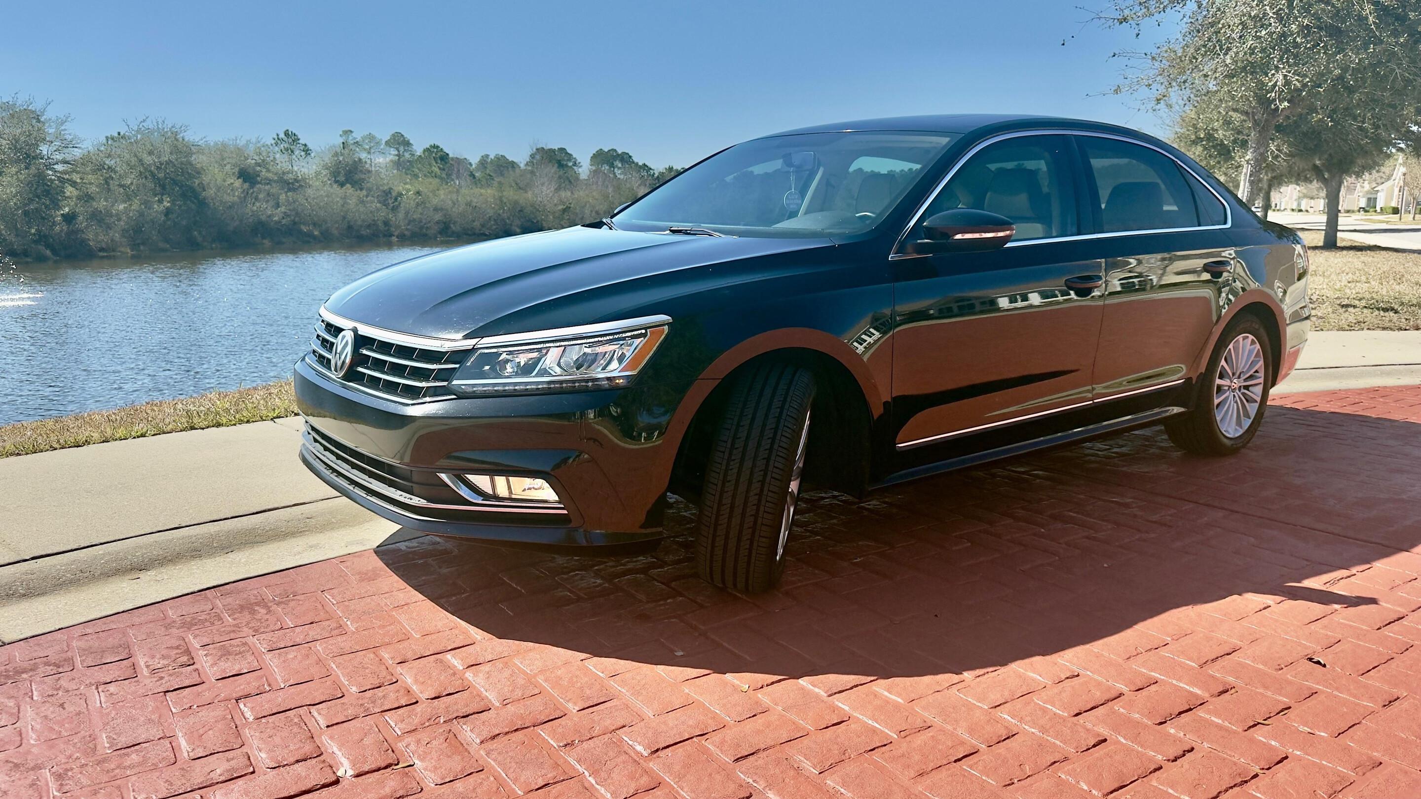 Volkswagen Passat 2016 in 