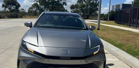 Toyota CAMRY 2025