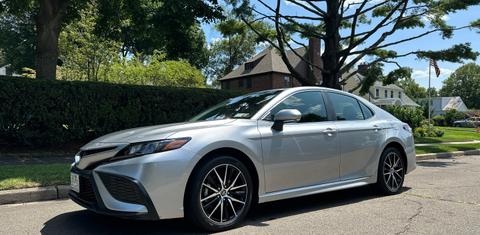 Toyota Camry 2023