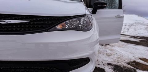 Chrysler Grand Caravan 2024