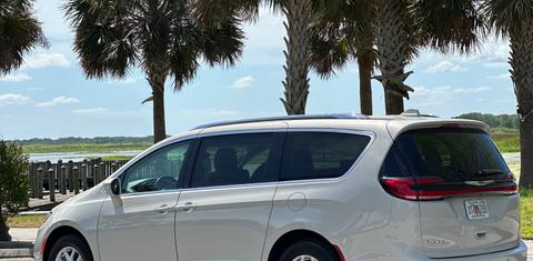 Chrysler Pacifica 2021