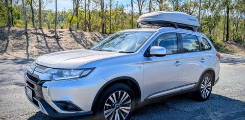 Mitsubishi OUTLANDER 2019