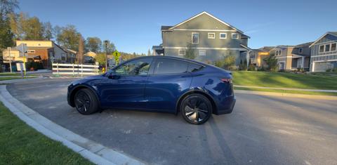 Tesla Model Y 2026