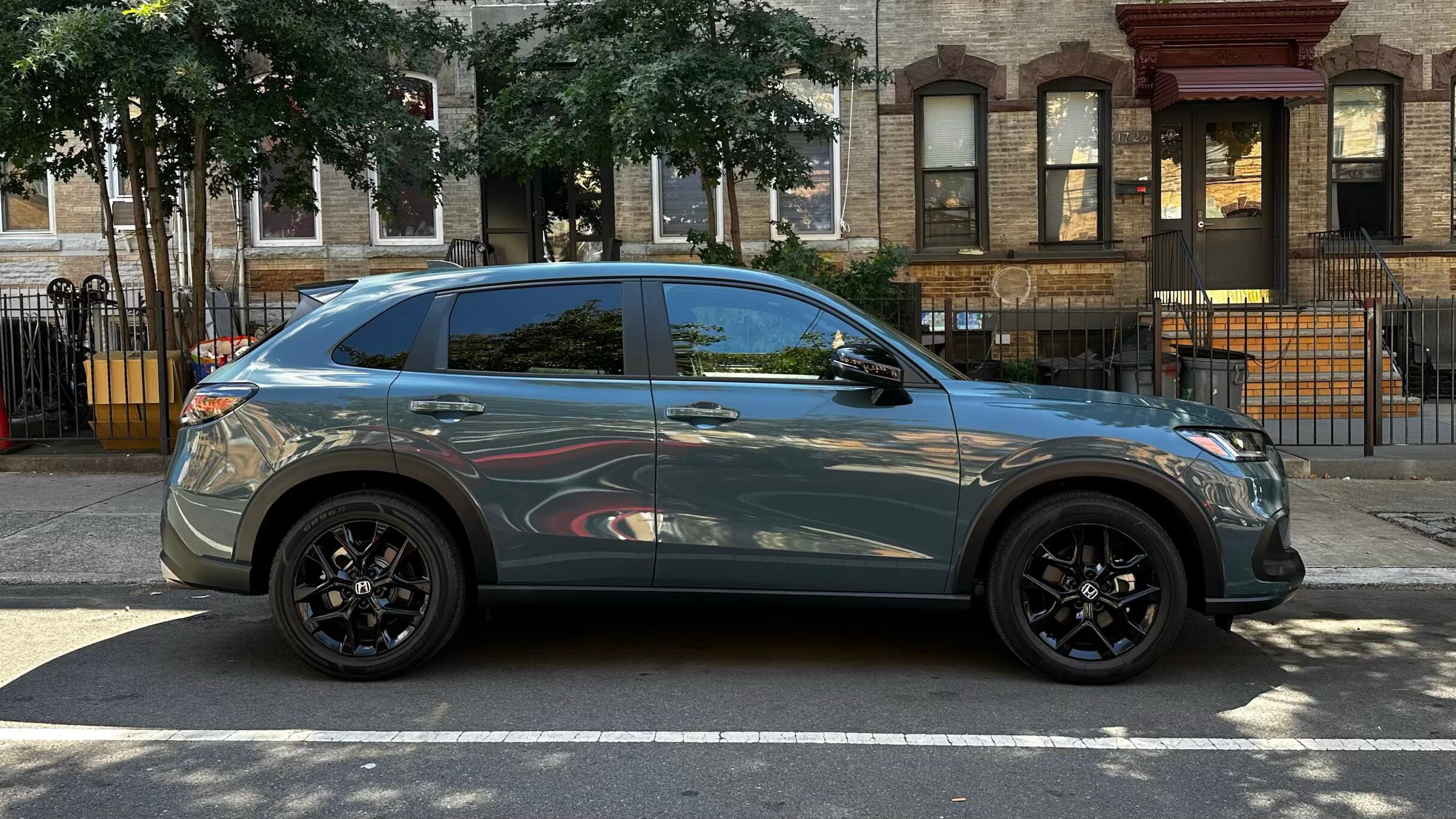 Honda HR-V 2024 in Ridgewood, NY