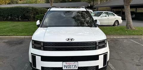 Hyundai Santa Fe 2025