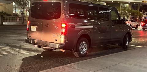 Nissan NV 2016