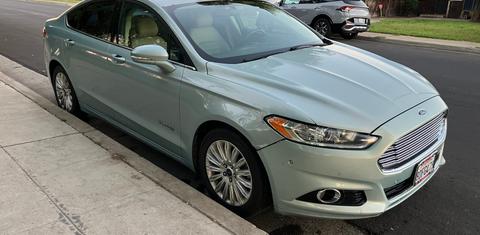 Ford Fusion Hybrid 2014