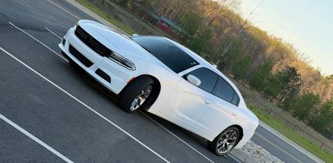 Dodge Charger 2020
