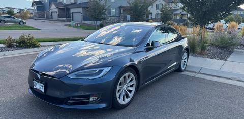 Tesla Model S 2017